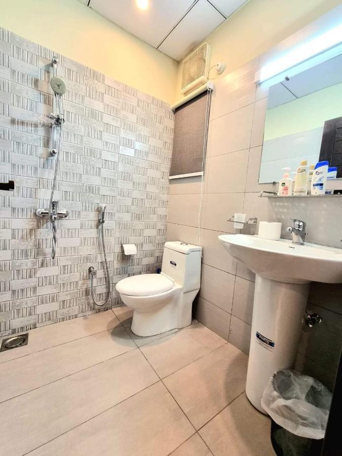 Comfortable & Lovely 1 Bed Apt In Bahria Town 라왈핀디 외부 사진